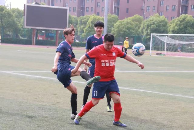 凯恩德甲进球破百，领先第二名多出33球